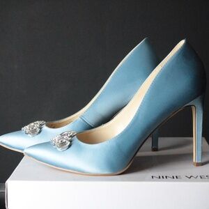 LIGTH BLUE HEELS NINE WEST